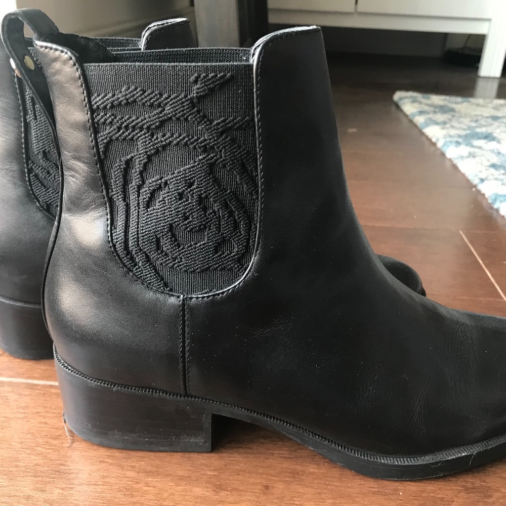 Taryn Rose Gina Chelsea Boots SZ 8